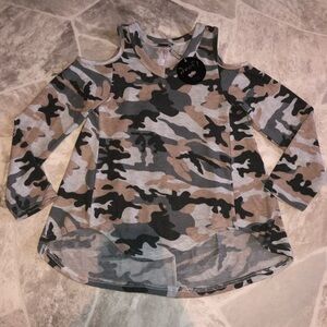 NWT POOF pink & gray army camo soft cold shoulder long sleeve girls top SZ small